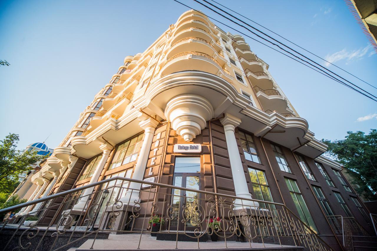 Vintage Na Bulvare Odesa Exterior photo